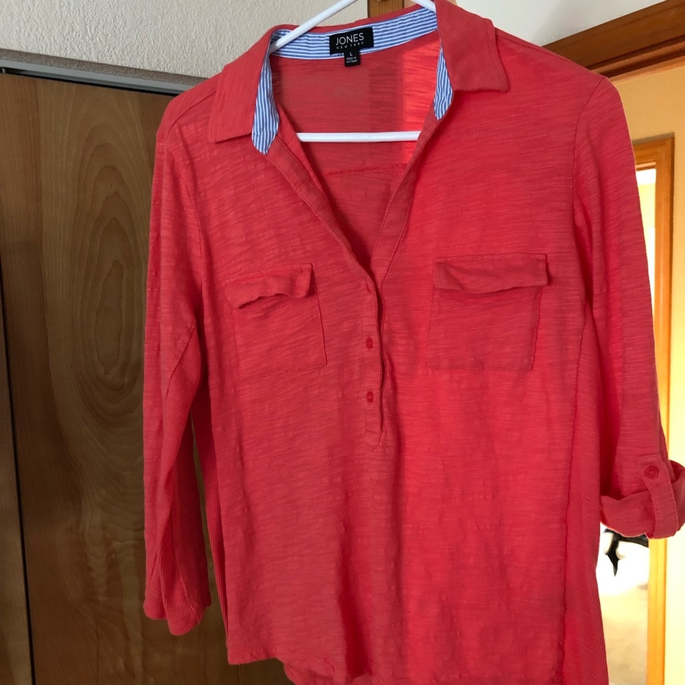 Salmon colored women’s top
